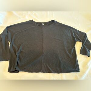 Bordeaux Women’s Black Sweater Size XL